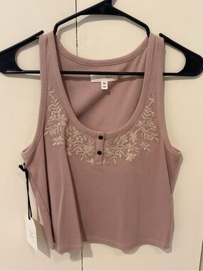 Cleo + Wolf Mauve Embroidered Ribbed Tank